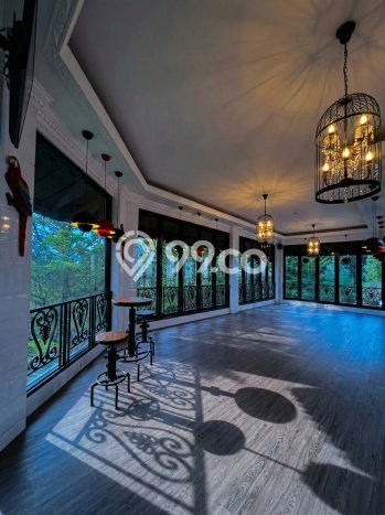 Rumah Elit Modern Tanpa Renovasi di Sentul City Bogor Rumah Elit Modern Tanpa Renovasi di Sentul City Bogor