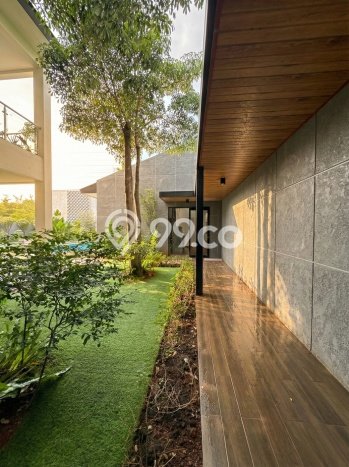 Dijual Rumah Mewah Elegan Dengan View Cantik di Cinere, Jakarta Selatan Dijual Rumah Mewah Elegan Dengan View Cantik di Cinere, Jakarta Selatan