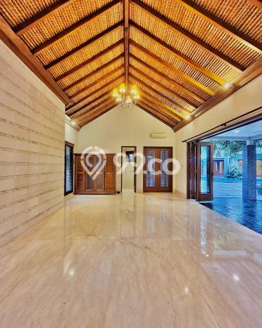 Hunian Mewah Dijual LT 1923m2 di Cilandak, Jakarta Selatan Hunian Mewah Dijual LT 1923m2 di Cilandak, Jakarta Selatan