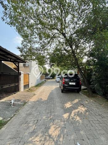 Rumah Berkelas LT 150m2m² / LB 70m2m² di Kawasan Asri , Jakarta Selatan Rumah Berkelas LT 150m2m² / LB 70m2m² di Kawasan Asri , Jakarta Selatan