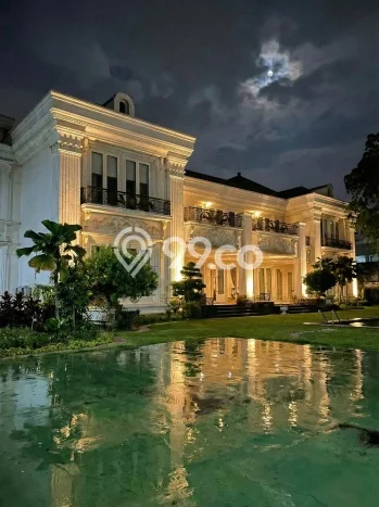 Rumah Elit Modern Tanpa Renovasi di Pondok Indah Jakarta Selatan Rumah Elit Modern Tanpa Renovasi di Pondok Indah Jakarta Selatan
