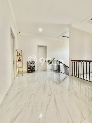 Rumah Siap Pakai area Citraland, Surabaya, Luas 302m2m² LB 450m2m² Rumah Siap Pakai area Citraland, Surabaya, Luas 302m2m² LB 450m2m²