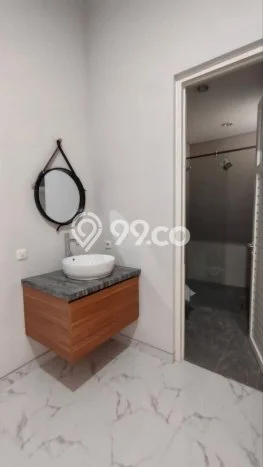 Dijual Rumah Mewah Elegan Dengan View Eksklusif di Surabaya Kota, Surabaya Dijual Rumah Mewah Elegan Dengan View Eksklusif di Surabaya Kota, Surabaya
