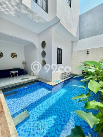 Rumah Siap Pakai area Citraland, Surabaya, Luas 302m2m² LB 450m2m² Rumah Siap Pakai area Citraland, Surabaya, Luas 302m2m² LB 450m2m²