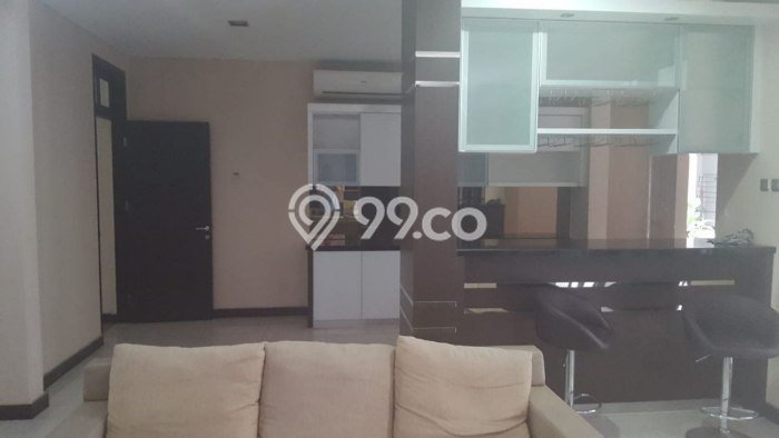 Dijual Rumah Premium dengan Fasilitas Sekitar Komplit di Tenggilis Mejoyo, Surabaya Dijual Rumah Premium dengan Fasilitas Sekitar Komplit di Tenggilis Mejoyo, Surabaya