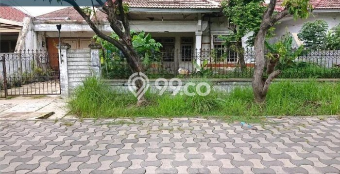 Hunian Elit LB 240m2 Siap Pakai Desain Elegan di Manyar, Surabaya Hunian Elit LB 240m2 Siap Pakai Desain Elegan di Manyar, Surabaya