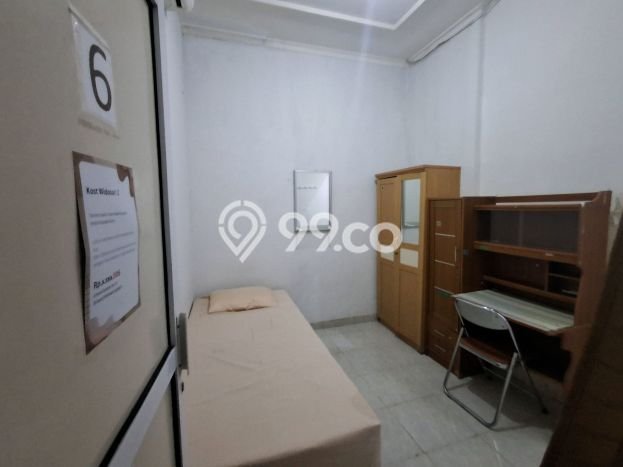 Kost Dijual di Brumbungan dengan 9 KT dan Luas 224m2 Kost Dijual di Brumbungan dengan 9 KT dan Luas 224m2
