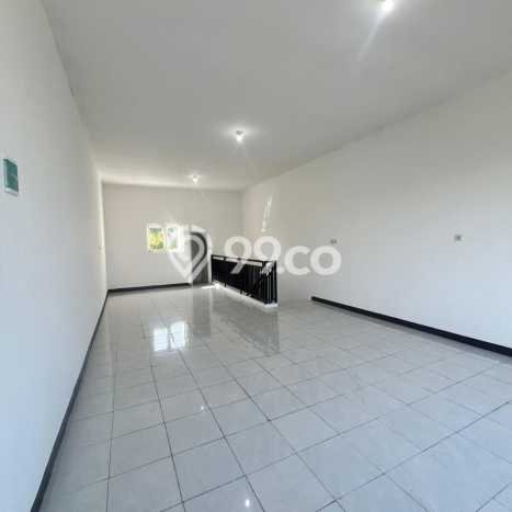 AREA PREMIUM! Ruko di Waru, Luas 120m2m², Pusat Bisnis AREA PREMIUM! Ruko di Waru, Luas 120m2m², Pusat Bisnis