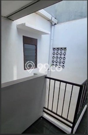 Sewa cepat rumah minimalis lokasi strategis 11 Kamar di Rungkut, Surabaya Sewa cepat rumah minimalis lokasi strategis 11 Kamar di Rungkut, Surabaya