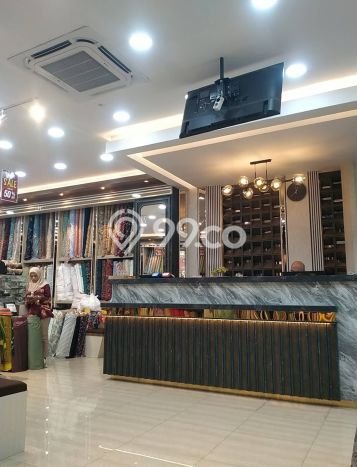 Lokasi Strategis! Dijual Ruko Bisnis di Lakarsantri, Surabaya Kondisi Baik Lokasi Strategis! Dijual Ruko Bisnis di Lakarsantri, Surabaya Kondisi Baik