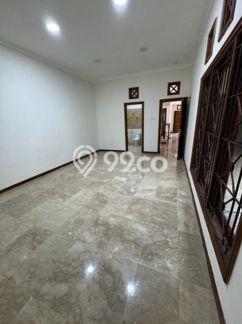 Rumah Eksklusif Siap Huni LT 210m2 di Kenjeran, Surabaya Rumah Eksklusif Siap Huni LT 210m2 di Kenjeran, Surabaya