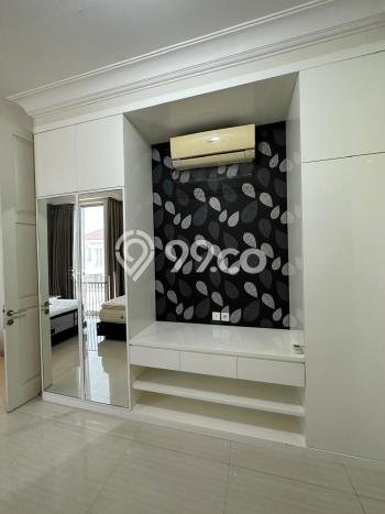 Rumah Eksklusif Siap Huni LT 200m2 di Lakarsantri, Surabaya Rumah Eksklusif Siap Huni LT 200m2 di Lakarsantri, Surabaya