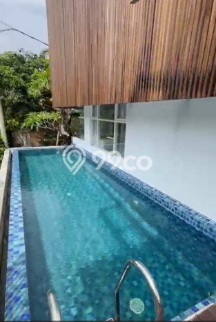 Rumah Berkualitas Citraland, Surabaya, LT 195m2m² LB 320m2m² Rumah Berkualitas Citraland, Surabaya, LT 195m2m² LB 320m2m²