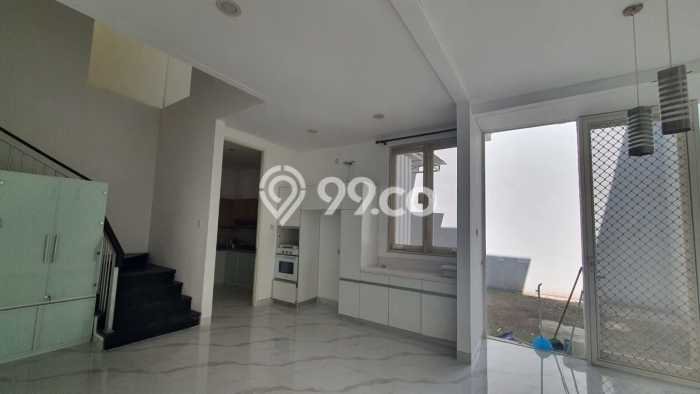 Dijual Rumah Premium dengan Fasilitas Sekitar Komplit di Mulyorejo, Surabaya Dijual Rumah Premium dengan Fasilitas Sekitar Komplit di Mulyorejo, Surabaya