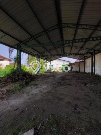 LOKASI STRATEGIS! Gudang di Waru, Luas 1500m2m², Area Bisnis LOKASI STRATEGIS! Gudang di Waru, Luas 1500m2m², Area Bisnis