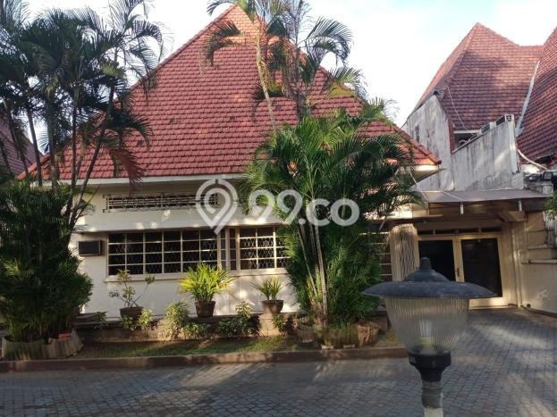 Komersial di Raya Darmo, Luas 350m2m², Pusat Komersial, Jalan Utama Komersial di Raya Darmo, Luas 350m2m², Pusat Komersial, Jalan Utama