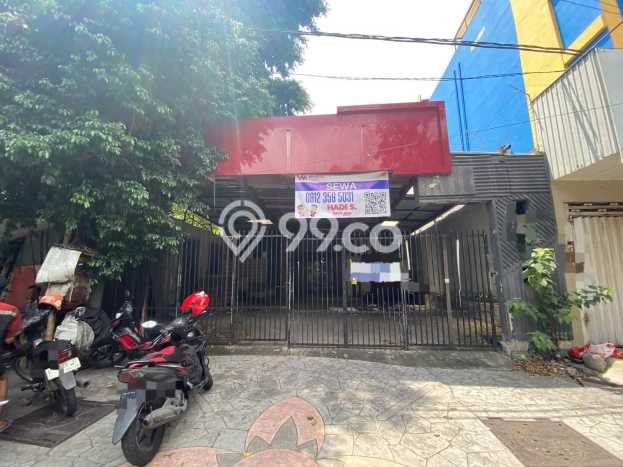 Ruko untuk Disewa di Pusat Surabaya Luas Bangunan 450m2 Ruko untuk Disewa di Pusat Surabaya Luas Bangunan 450m2