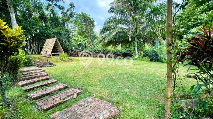 Komersial Bagus Dijual LB 3000m2 Lokasi Strategis Bogor Area Cocok untuk Bisnis Komersial Bagus Dijual LB 3000m2 Lokasi Strategis Bogor Area Cocok untuk Bisnis