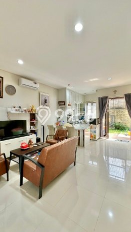 PREMIUM CHOICE! Rumah di Sentul, 3 KM, Lingkungan Asri, Luas 105m² Bangunan 90m² PREMIUM CHOICE! Rumah di Sentul, 3 KM, Lingkungan Asri, Luas 105m² Bangunan 90m²