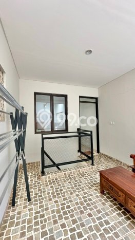 Rumah Modern 2 KT LT 96m2 di Sentul Rumah Modern 2 KT LT 96m2 di Sentul