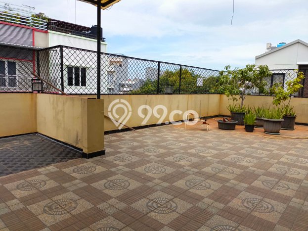 Rumah Luxury Modern Siap Huni di Grogol Jakarta Barat Rumah Luxury Modern Siap Huni di Grogol Jakarta Barat