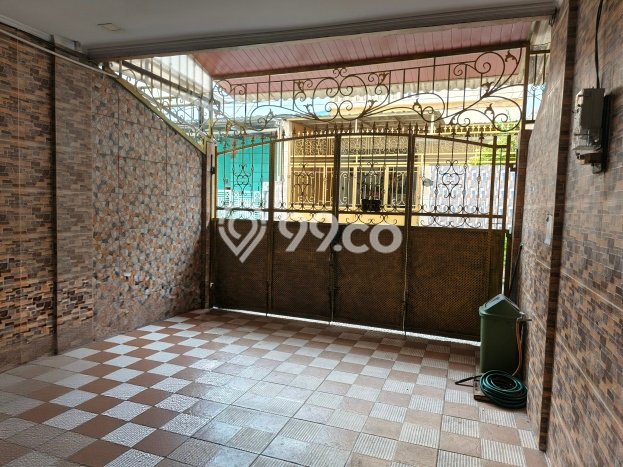 Hunian Cantik Minimalis Lb 202m2 di Cengkareng, Jakarta Barat Hunian Cantik Minimalis Lb 202m2 di Cengkareng, Jakarta Barat