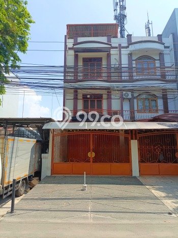 Siap Huni Hunian Elit 4 Kamar di Penjaringan Dekat ke Mana Saja Siap Huni Hunian Elit 4 Kamar di Penjaringan Dekat ke Mana Saja