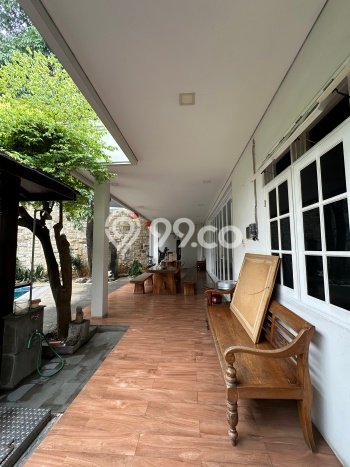 Rumah Elit Modern Tanpa Renovasi di Tanjung Duren Jakarta Barat Rumah Elit Modern Tanpa Renovasi di Tanjung Duren Jakarta Barat