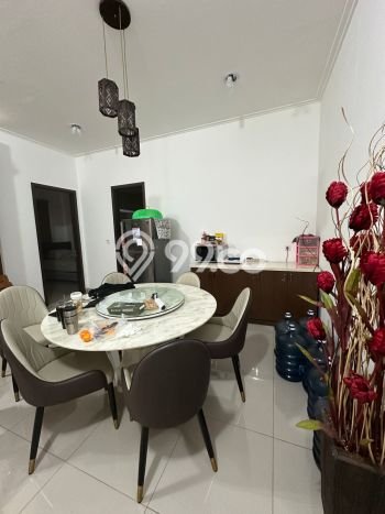 Disewakan! Rumah 4 Kamar Tidur &
3 Kamar Mandi di Pantai Indah Kapuk 2, Jakarta Utara Disewakan! Rumah 4 Kamar Tidur &
3 Kamar Mandi di Pantai Indah Kapuk 2, Jakarta Utara
