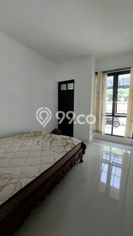 Jarang Ada! Rumah Sewa 3 Kamar Nyaman Siap Huni Geger Kalong Jarang Ada! Rumah Sewa 3 Kamar Nyaman Siap Huni Geger Kalong