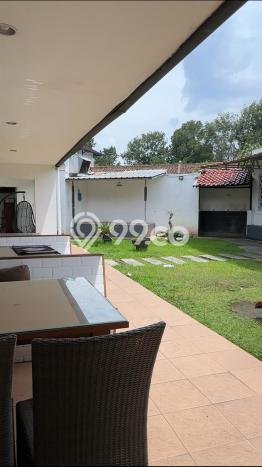 LOKASI STRATEGIS! Komersial Disewakan di Sumurbandung, Luas 1100m², Area Ramai LOKASI STRATEGIS! Komersial Disewakan di Sumurbandung, Luas 1100m², Area Ramai