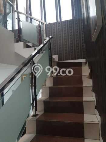 Rumah Modern 5 KT LT 135m2 di Ciateul Rumah Modern 5 KT LT 135m2 di Ciateul