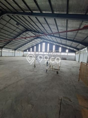 Disewakan Gudang komersial di Bandung Kulon luas bangunan 1500m2 Disewakan Gudang komersial di Bandung Kulon luas bangunan 1500m2