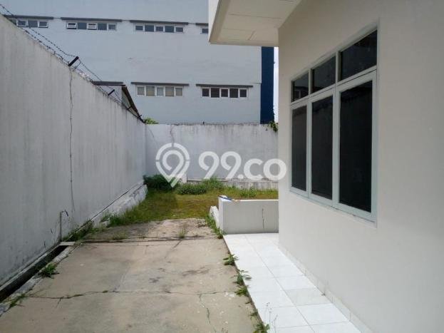 Komersial Strategis di Cimahi Tengah, Luas 330m², Pusat Komersial, Akses Cimahi Tengah, Cimahi, Cimahi Komersial Strategis di Cimahi Tengah, Luas 330m², Pusat Komersial, Akses Cimahi Tengah, Cimahi, Cimahi