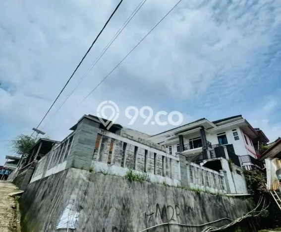 Rumah Luas Asri 4 KT Siap Huni di Cihanjuang Bandung Rumah Luas Asri 4 KT Siap Huni di Cihanjuang Bandung