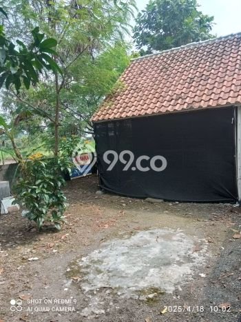 Unit Komersial Dijual di Banguntapan Bantul Luas Bangunan 132m2 Unit Komersial Dijual di Banguntapan Bantul Luas Bangunan 132m2