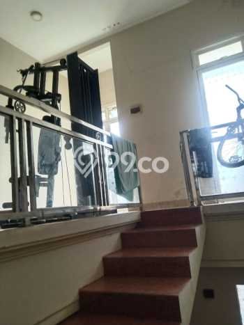 Jual Rumah Modern 4 KT di Surabaya Kota, Surabaya Jual Rumah Modern 4 KT di Surabaya Kota, Surabaya