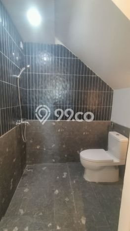 Dijual Rumah Strategis Bagus Punya 3 KT di Rungkut Surabaya SHM Dijual Rumah Strategis Bagus Punya 3 KT di Rungkut Surabaya SHM