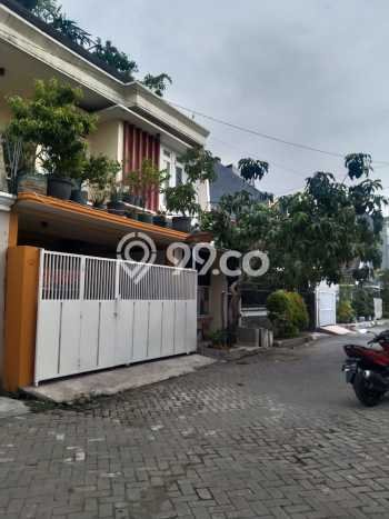 Jual Rumah Modern 4 KT di Surabaya Kota, Surabaya Jual Rumah Modern 4 KT di Surabaya Kota, Surabaya