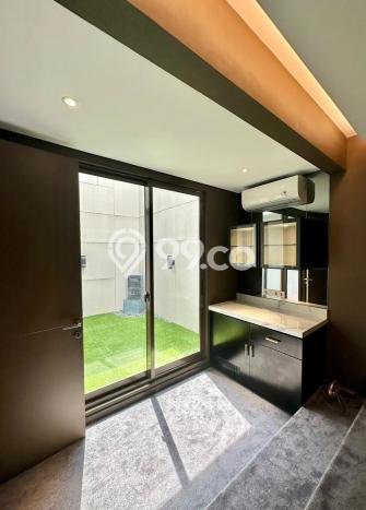 Rumah Luxury Modern Tanpa Renovasi di BSD Tangerang Rumah Luxury Modern Tanpa Renovasi di BSD Tangerang