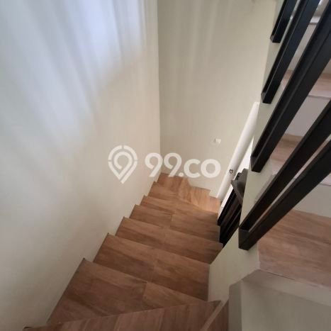 Dijual Rumah Strategis Bagus Punya 3 KT di Rungkut Surabaya SHM Dijual Rumah Strategis Bagus Punya 3 KT di Rungkut Surabaya SHM