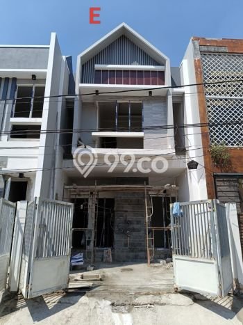 Dijual Rumah Strategis Bagus Punya 3 KT di Tenggilis Mejoyo Surabaya SHM Dijual Rumah Strategis Bagus Punya 3 KT di Tenggilis Mejoyo Surabaya SHM