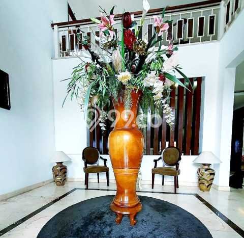 Rumah Elit LB 263m2 Siap Huni Desain Elegan di Pondok Indah, Jakarta Selatan Rumah Elit LB 263m2 Siap Huni Desain Elegan di Pondok Indah, Jakarta Selatan