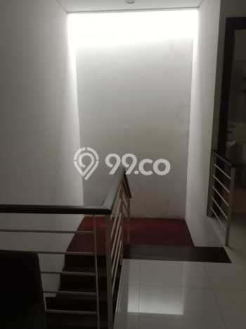 Rumah sewa siap pakai 5 KT di Babatan, Surabaya Rumah sewa siap pakai 5 KT di Babatan, Surabaya