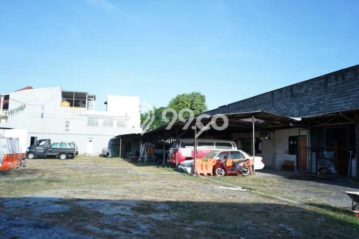 Unit Gudang Dijual di Jambangan Surabaya Luas Tanah 1886m2, Luas Bangunan 1886m2 Unit Gudang Dijual di Jambangan Surabaya Luas Tanah 1886m2, Luas Bangunan 1886m2