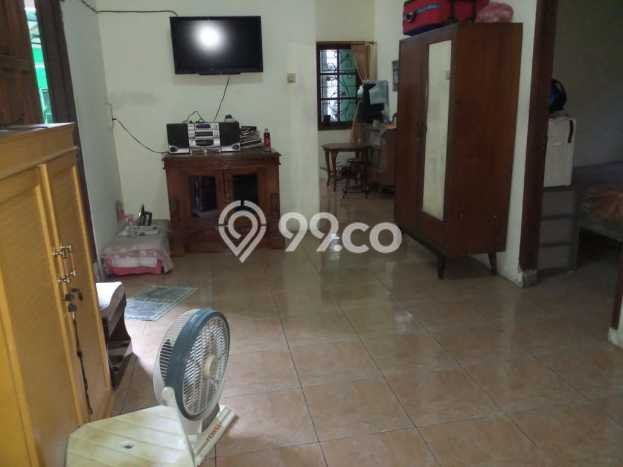 For Sale! Luxury House LT 675m2 Desain Elegan di Surabaya Kota For Sale! Luxury House LT 675m2 Desain Elegan di Surabaya Kota
