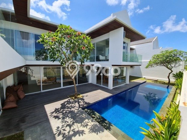 Vila Kawasan , Luas 405m2m², Lokasi Premium Vila Kawasan , Luas 405m2m², Lokasi Premium