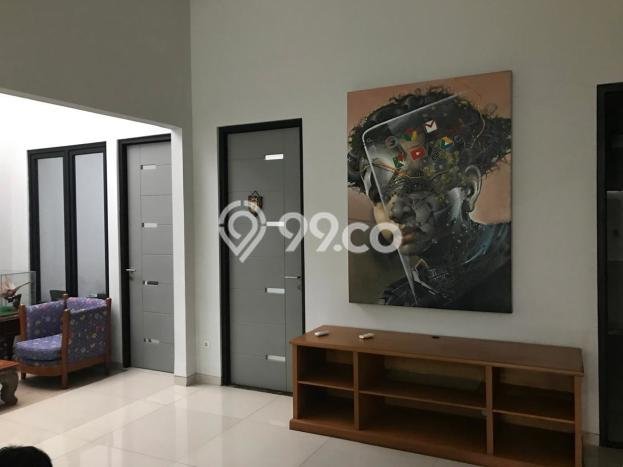 Unit Kantor Dijual di Surabaya LT 264m2 & LB 550m2 Unit Kantor Dijual di Surabaya LT 264m2 & LB 550m2