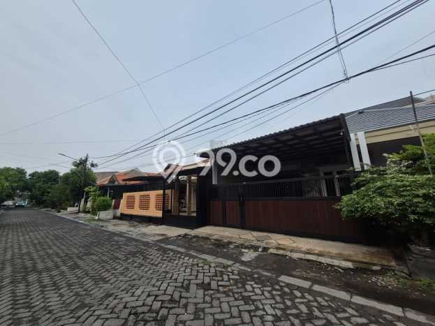 Hunian Nyaman Asri 4 KT Siap Huni di kebraon Surabaya Hunian Nyaman Asri 4 KT Siap Huni di kebraon Surabaya