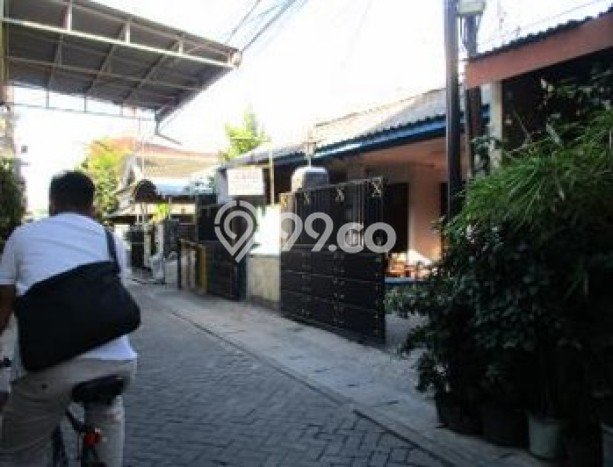 Jual Rumah Favorit Siap Huni LB 667m2 di Sukolilo, Surabaya Jual Rumah Favorit Siap Huni LB 667m2 di Sukolilo, Surabaya